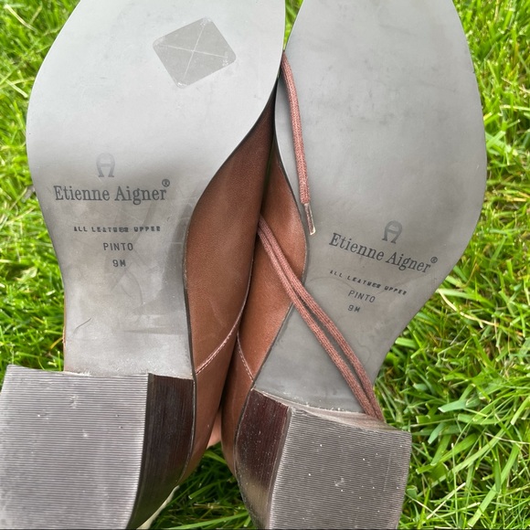 Etienne Aigner red brown heeled leather booties - Picture 4 of 5